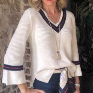 CAbi 5639 Ace Pullover - V-Neck Sz XS Sweater ❤️